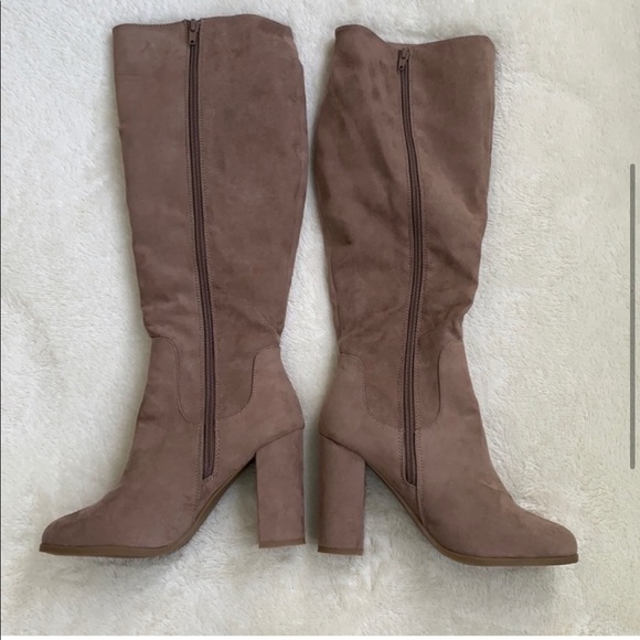 Madden Girl Klash Tan Knee Heeled Boots Size 7 - Picture 3 of 9